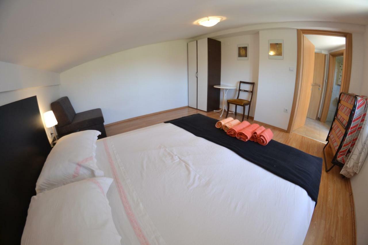 Villa Ester Lopar Dış mekan fotoğraf